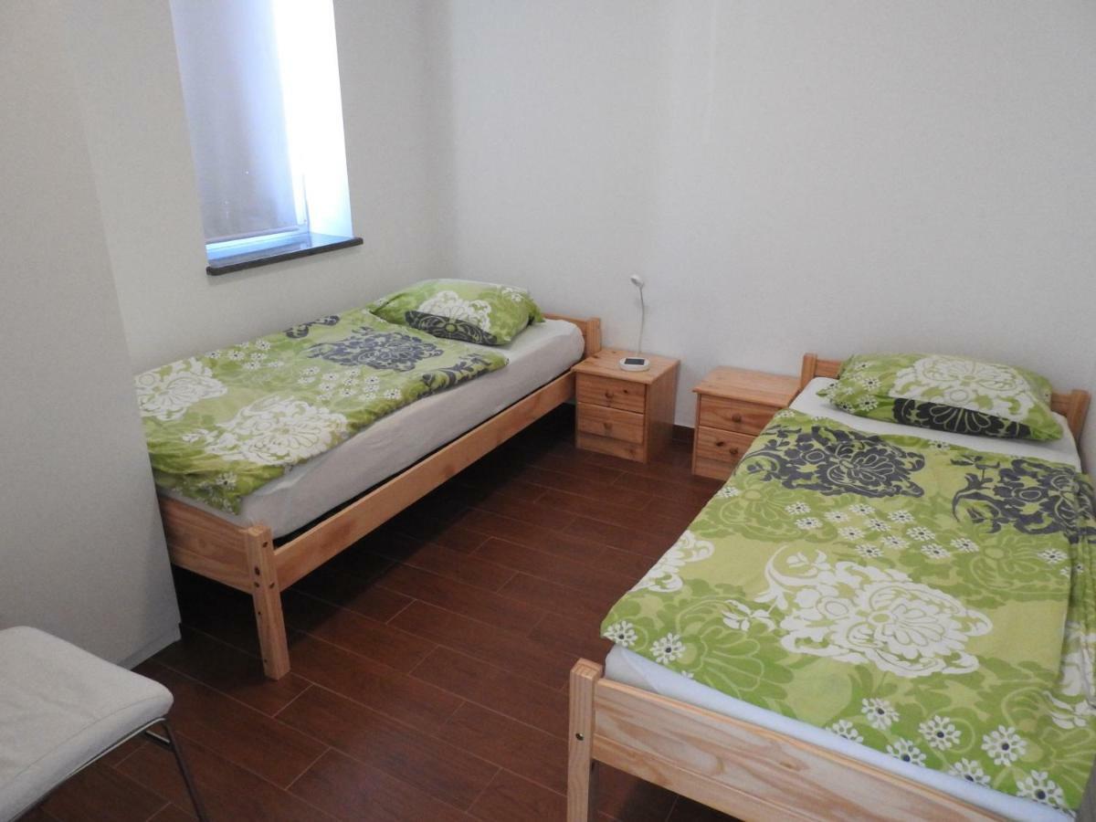 Pocitniska Hisa Guest House Dobravlje Eksteriør bilde